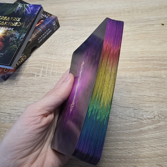 Creatrix Awakened Oracle Deck - Picture 3 of 4